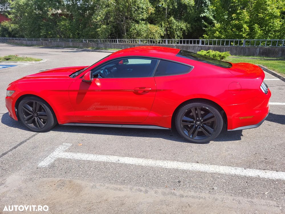 Ford Mustang 2.3 Eco Boost Aut. - 1