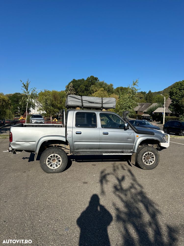Toyota Hilux - 4