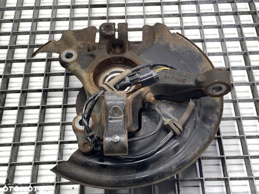 ZWROTNICA LEWY PRZÓD  FORD FIESTA VI (CB1, CCN) 2008 - 2022 1.25 44 kW [60 KM] benzyna 2008 - 2017 - 3