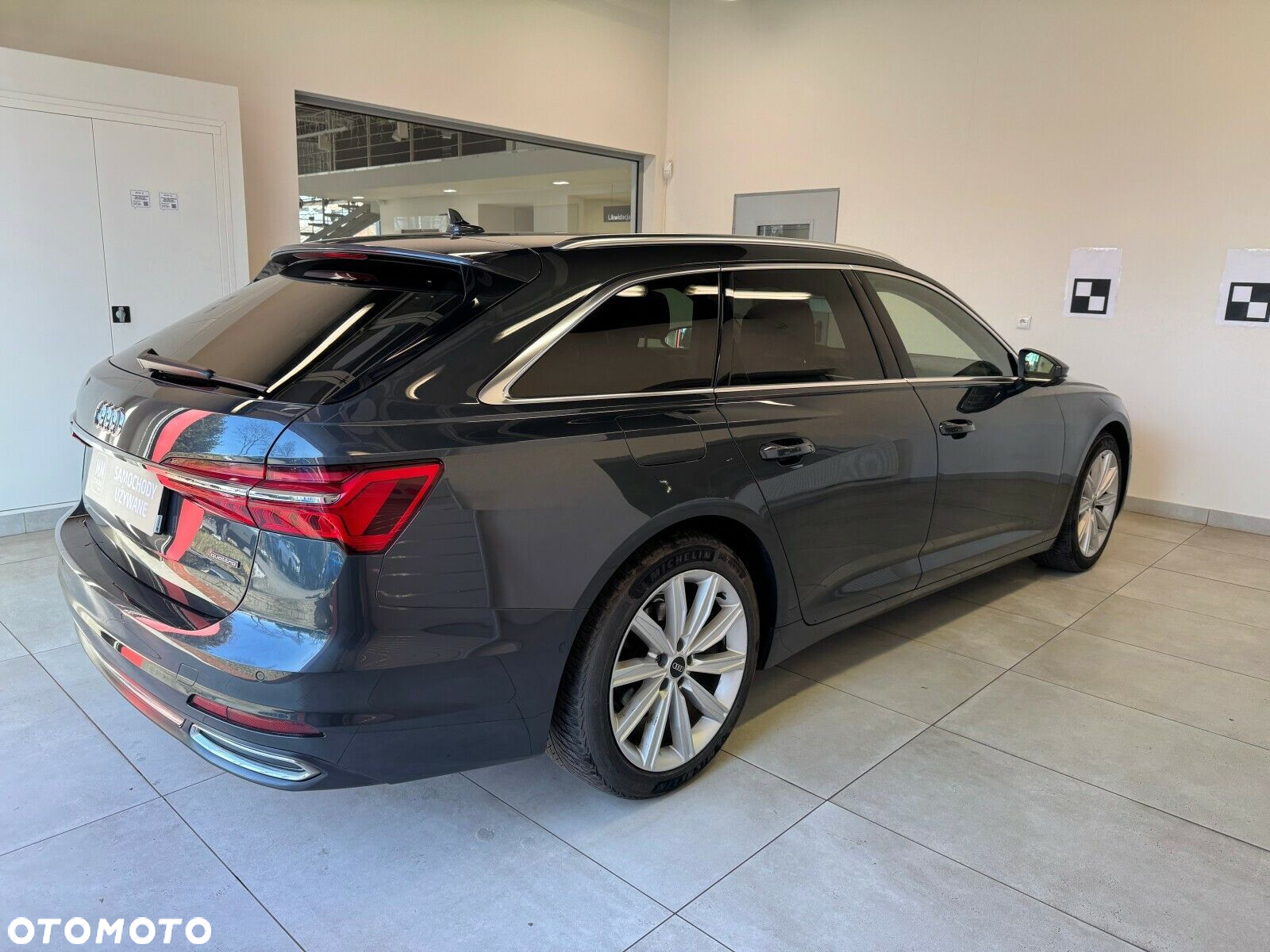 Audi A6 - 4