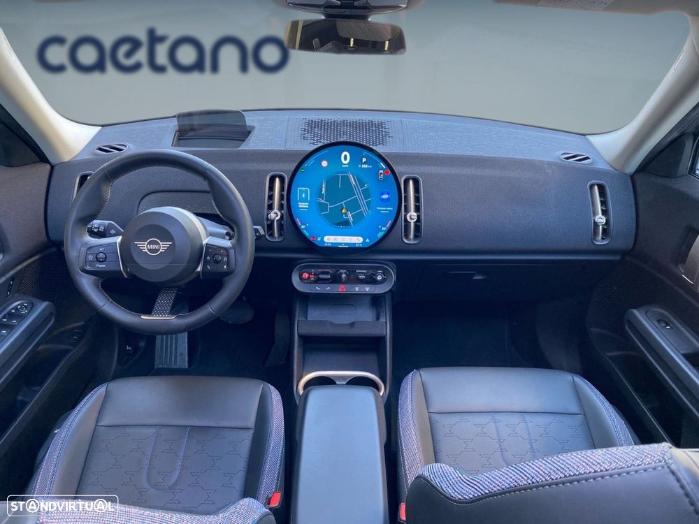 MINI Countryman D Classic M - 4