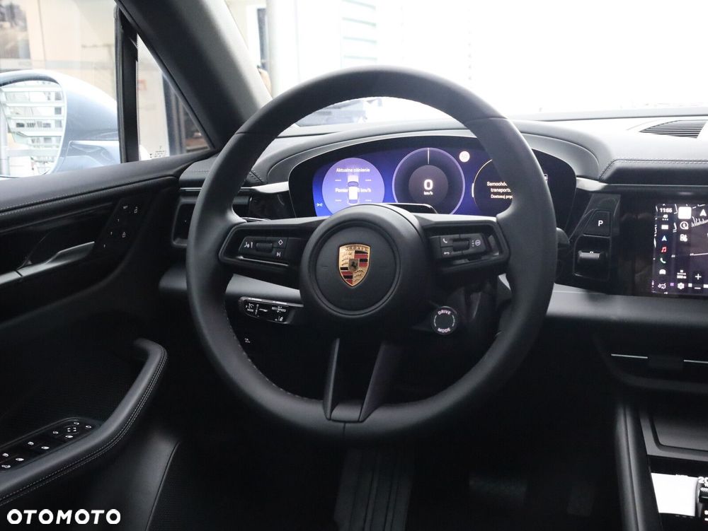 Porsche Macan - 19