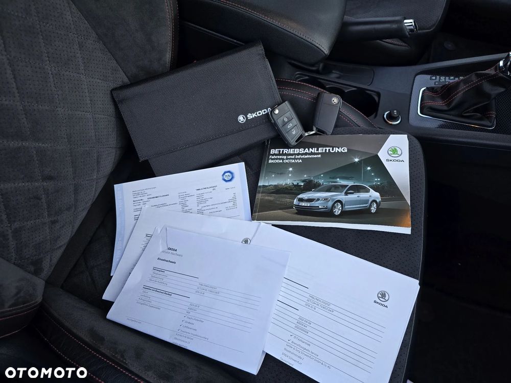 Skoda Octavia 2.0 TSI DSG RS 245 - 27