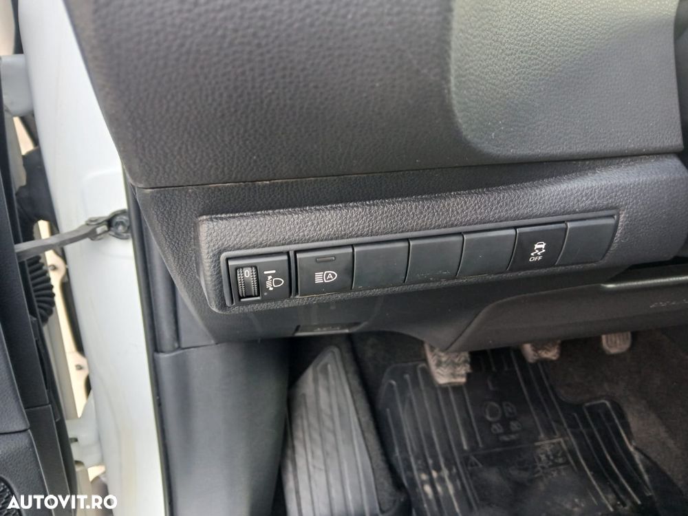 Toyota Corolla 1.2 Turbo 116 CP Dynamic - 10