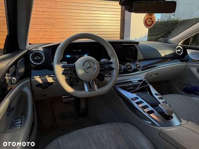Mercedes-Benz AMG GT 43 4-Matic+ - 11