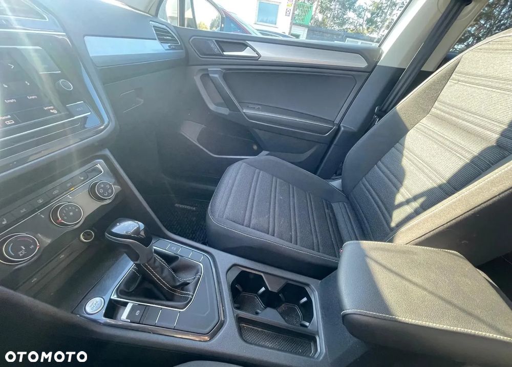 Volkswagen Tiguan Allspace - 17