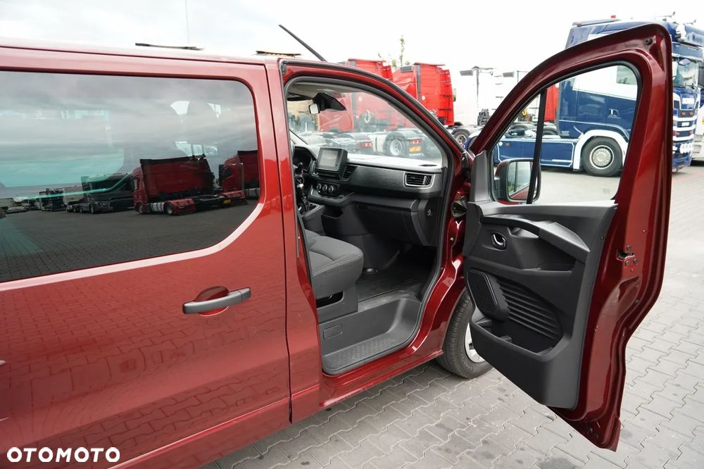 Renault TRAFIC III / BUS / 9 MIEJSC / 2022 ROK / PIERWSZY WŁAŚCICIEL / SERWISOWANY - 32