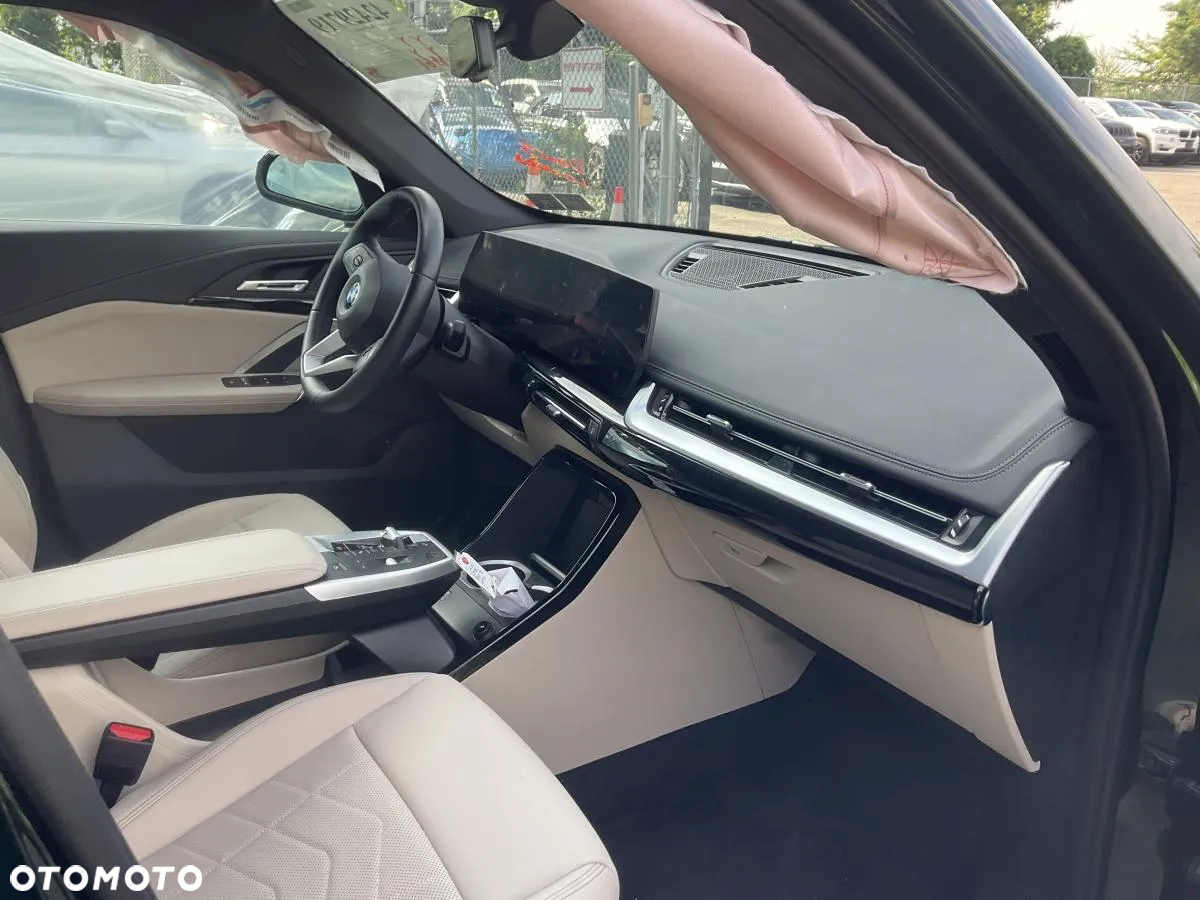 BMW X1 - 14