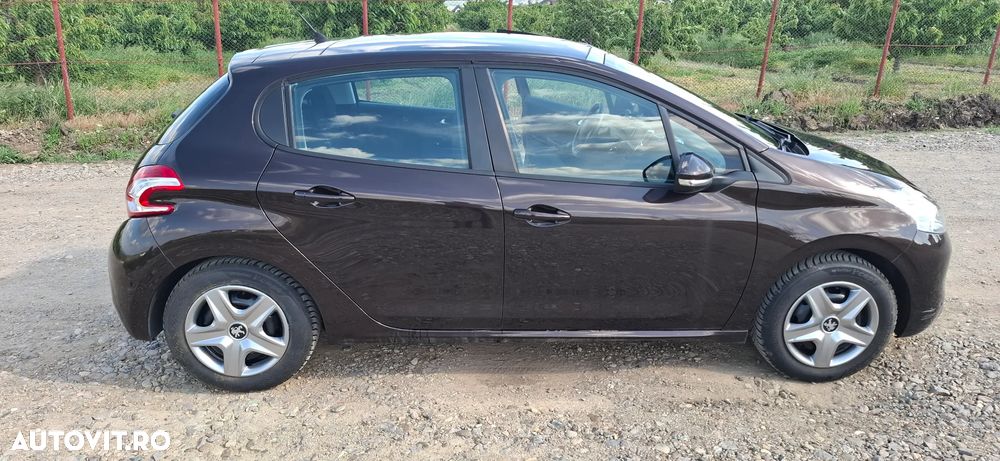 Peugeot 208 82 VTI Active - 8