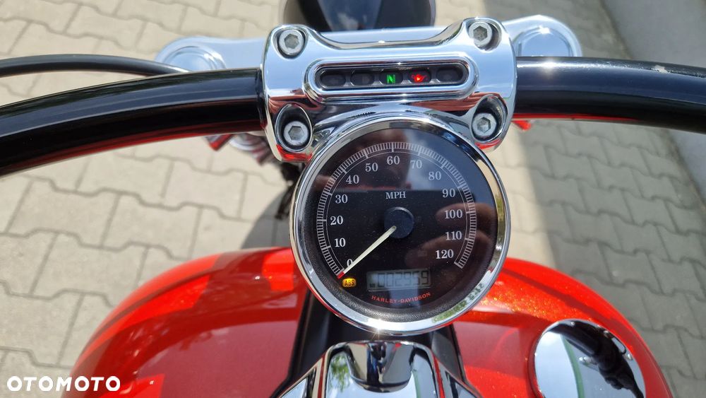 Harley-Davidson FXSB Breakout - 18
