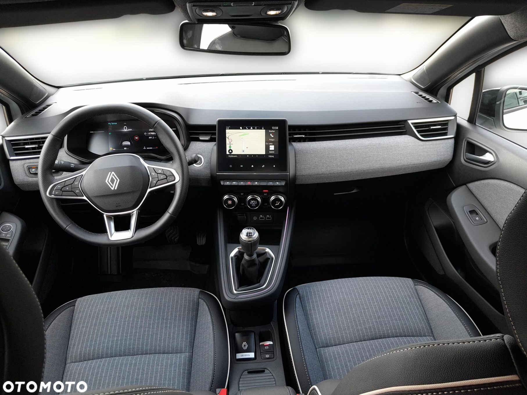 Renault Clio - 23