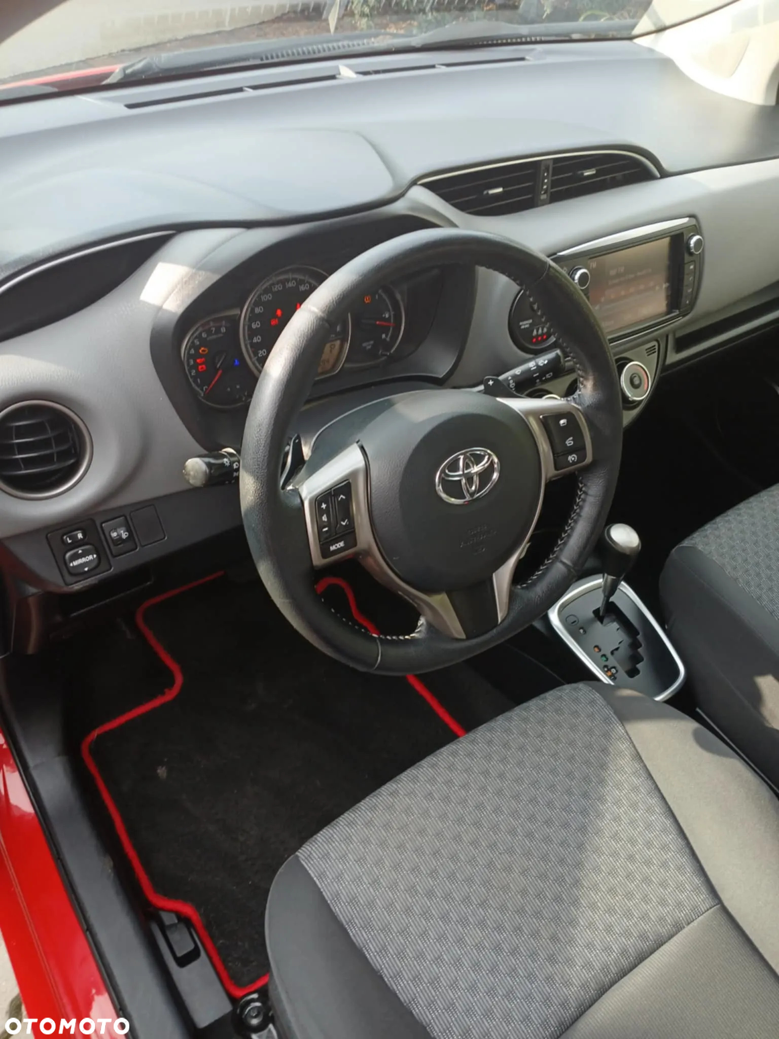 Toyota Yaris - 8