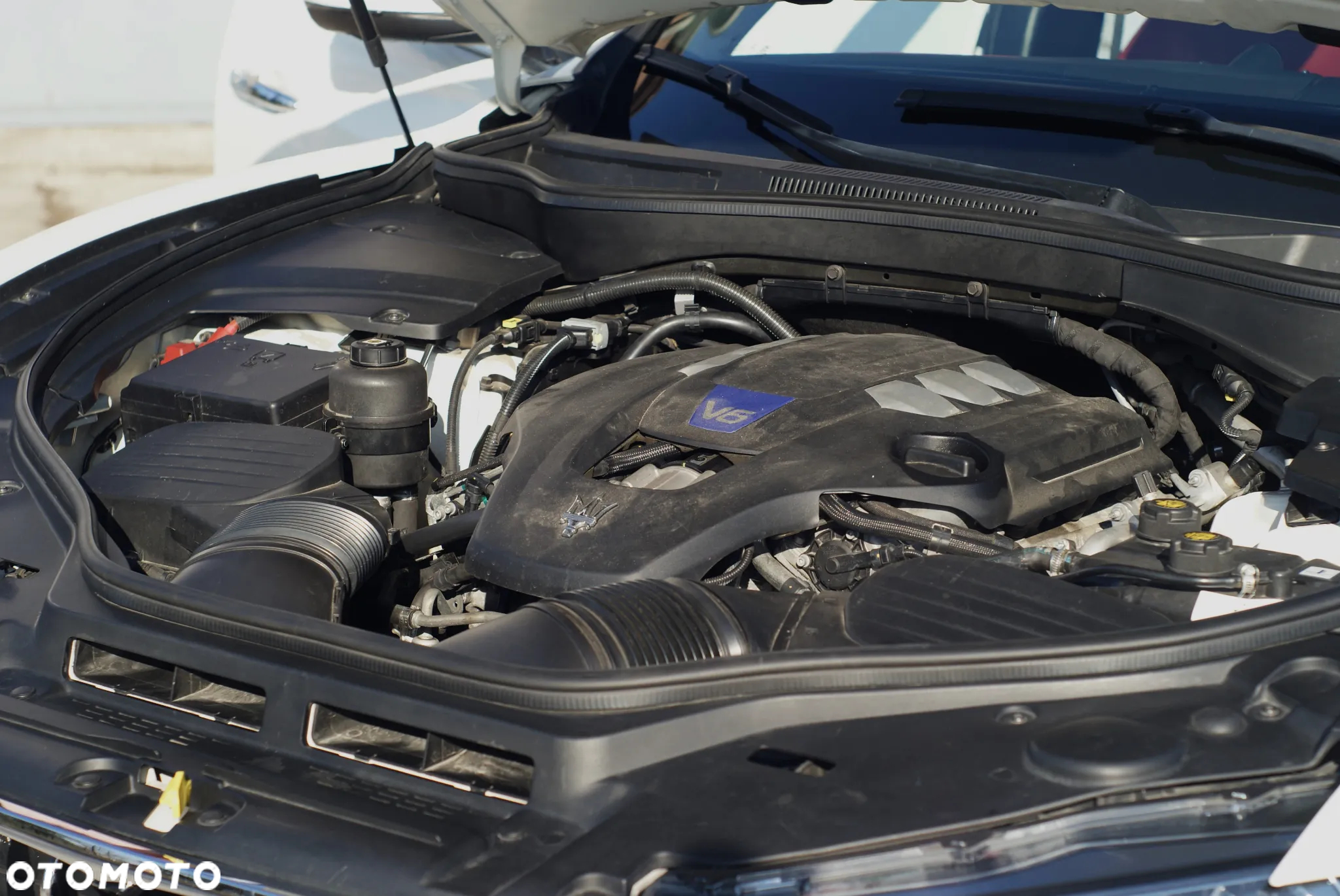 Maserati Levante S Q4 - 8