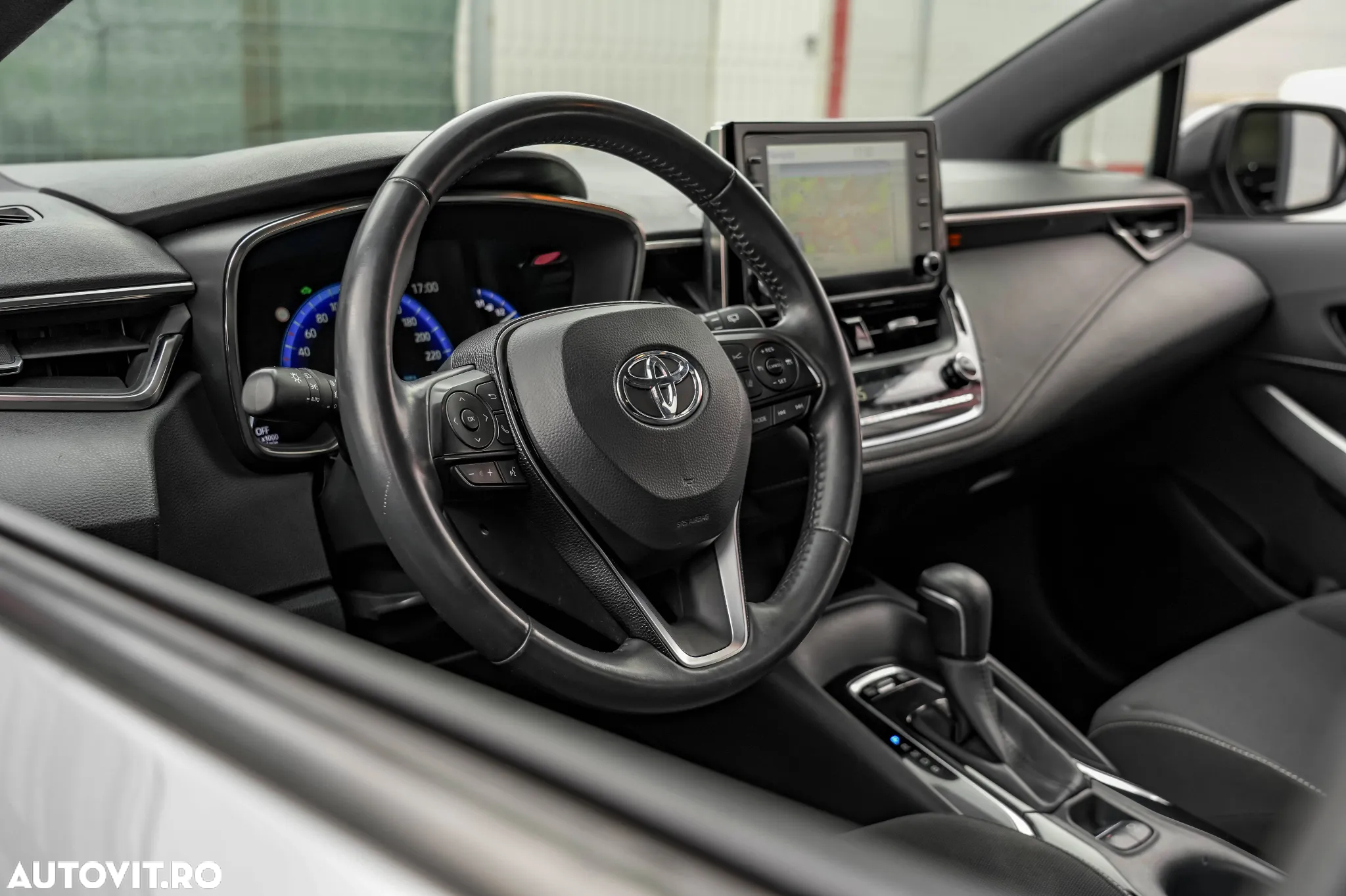 Toyota Corolla - 10