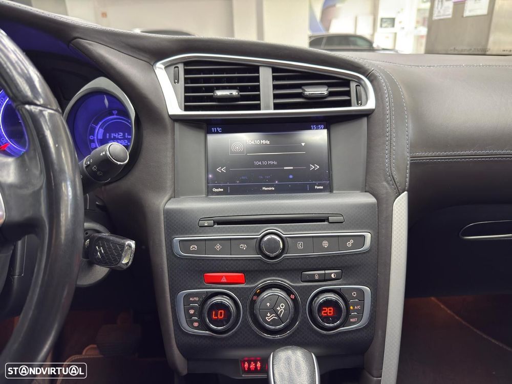 DS DS4 Crossback 2.0 BlueHDi Sport Chic EAT6 - 22