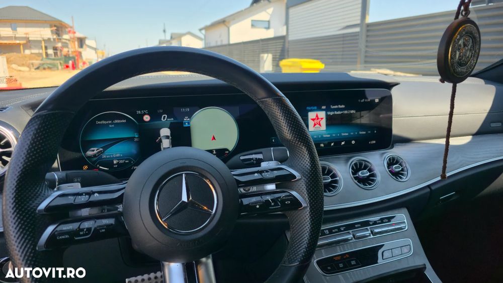 Mercedes-Benz CLS - 6