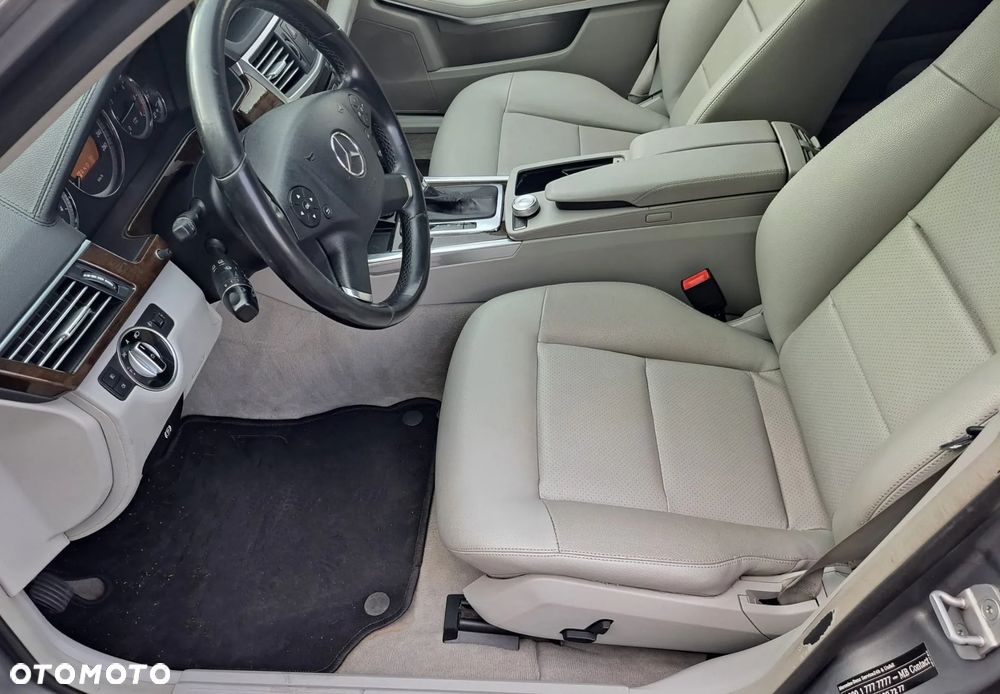 Mercedes-Benz Klasa E 220 CDI DPF BlueEFFICIENCY 7G-TRONIC Elegance - 10