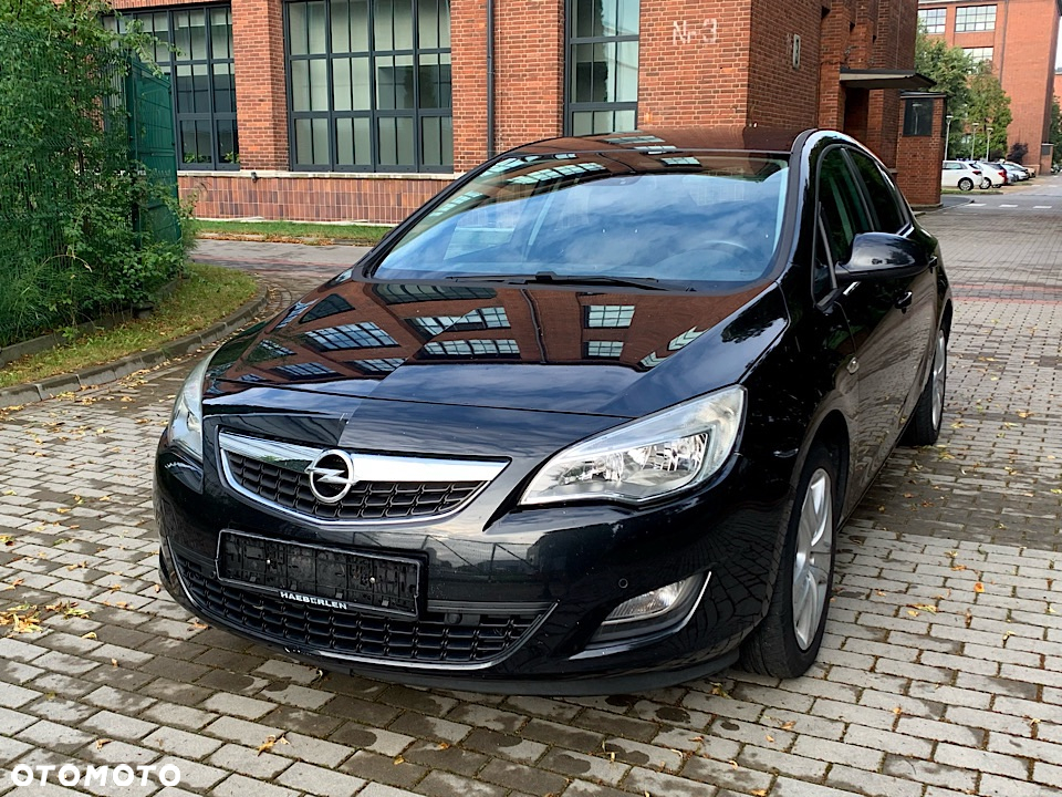 Opel Astra - 2