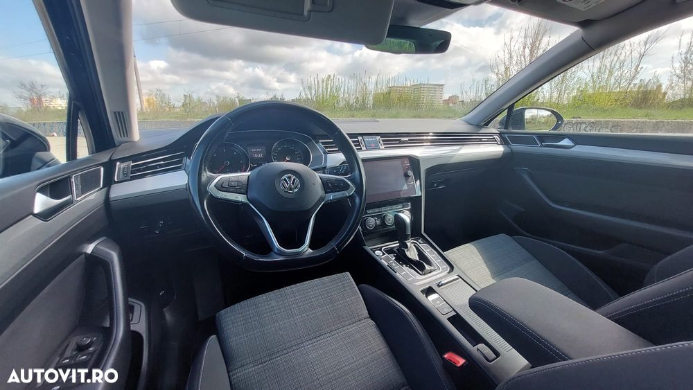 Volkswagen Passat 2.0 TDI SCR DSG Business - 5