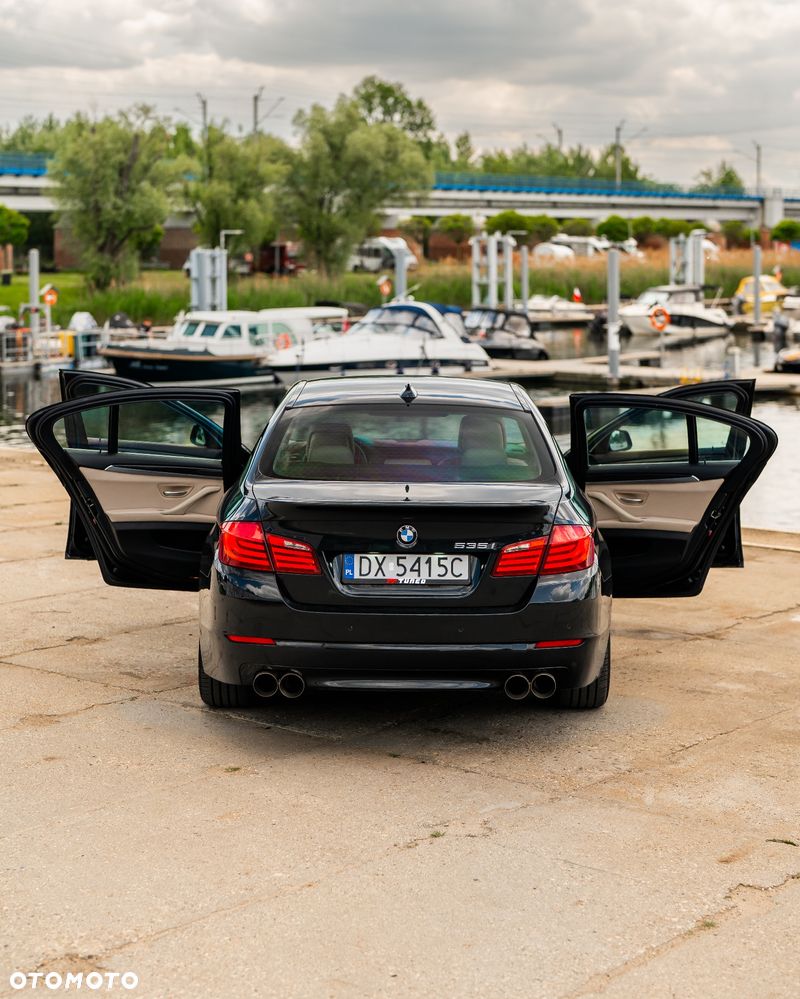 BMW Seria 5 535i Sport-Aut Modern Line - 9