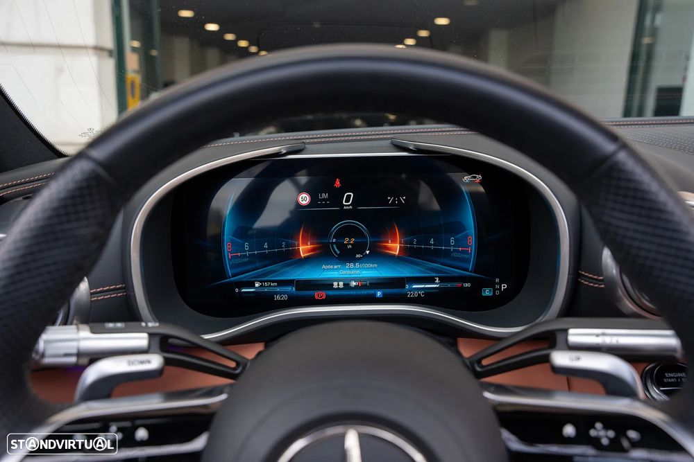 Mercedes-Benz SL 63 AMG 4Matic+ - 30