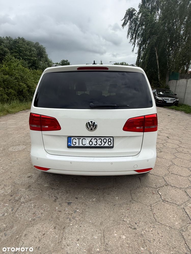 Volkswagen Touran 2.0 TDI DPF Comfortline DSG - 3