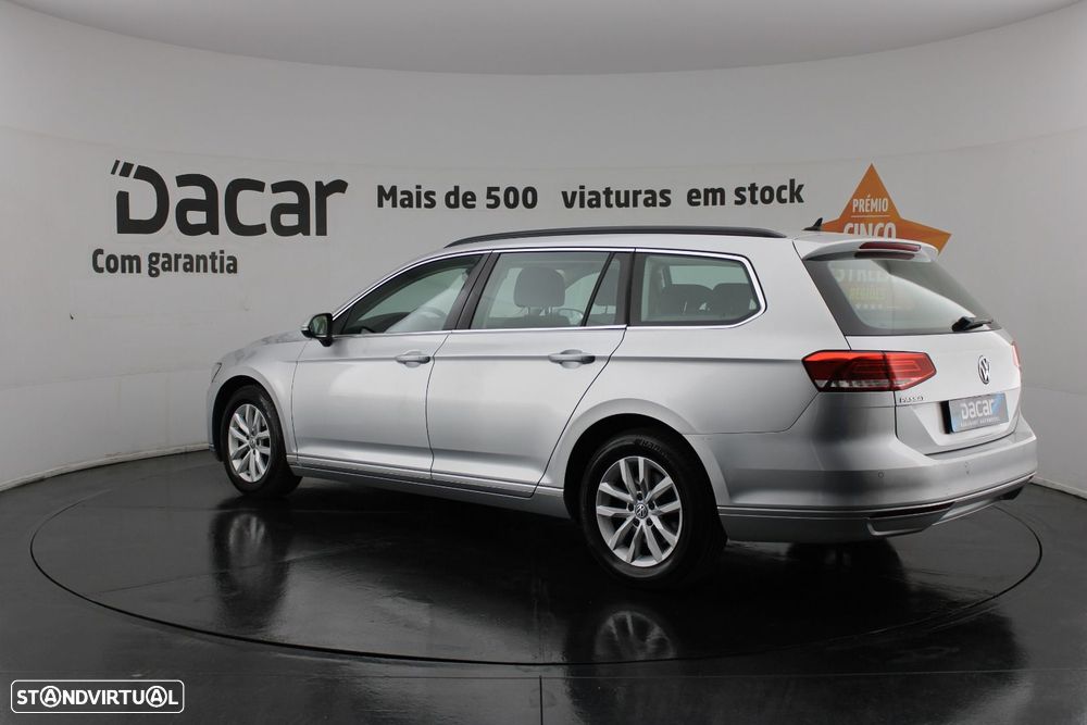 VW Passat Variant 1.6 TDI Confortline - 6