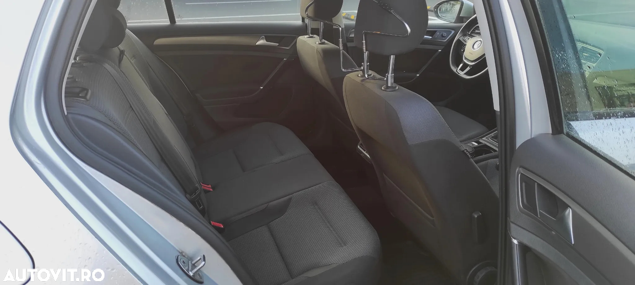 Volkswagen Golf 1.6 TDI DPF BMT Comfortline - 12