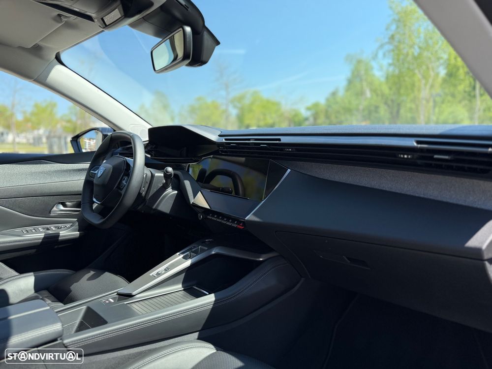 Peugeot 308 SW 1.6 Hybrid Allure e-EAT8 - 35