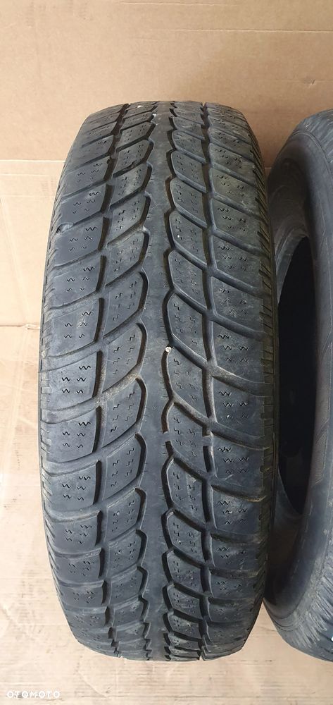 2X Opona Savero WT GT Radial 225/75 R16 5mm 1912 - 2