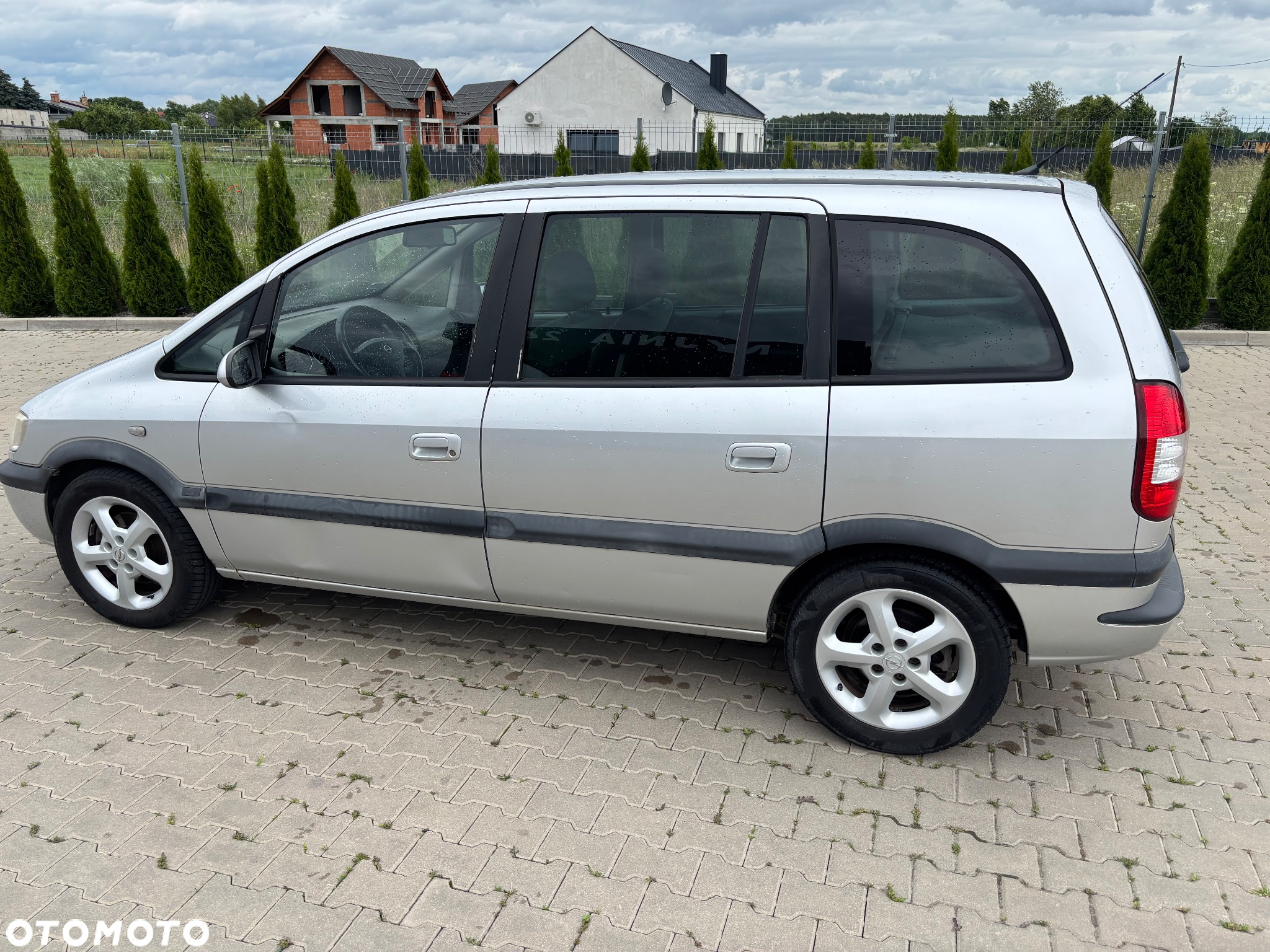 Opel Zafira - 15