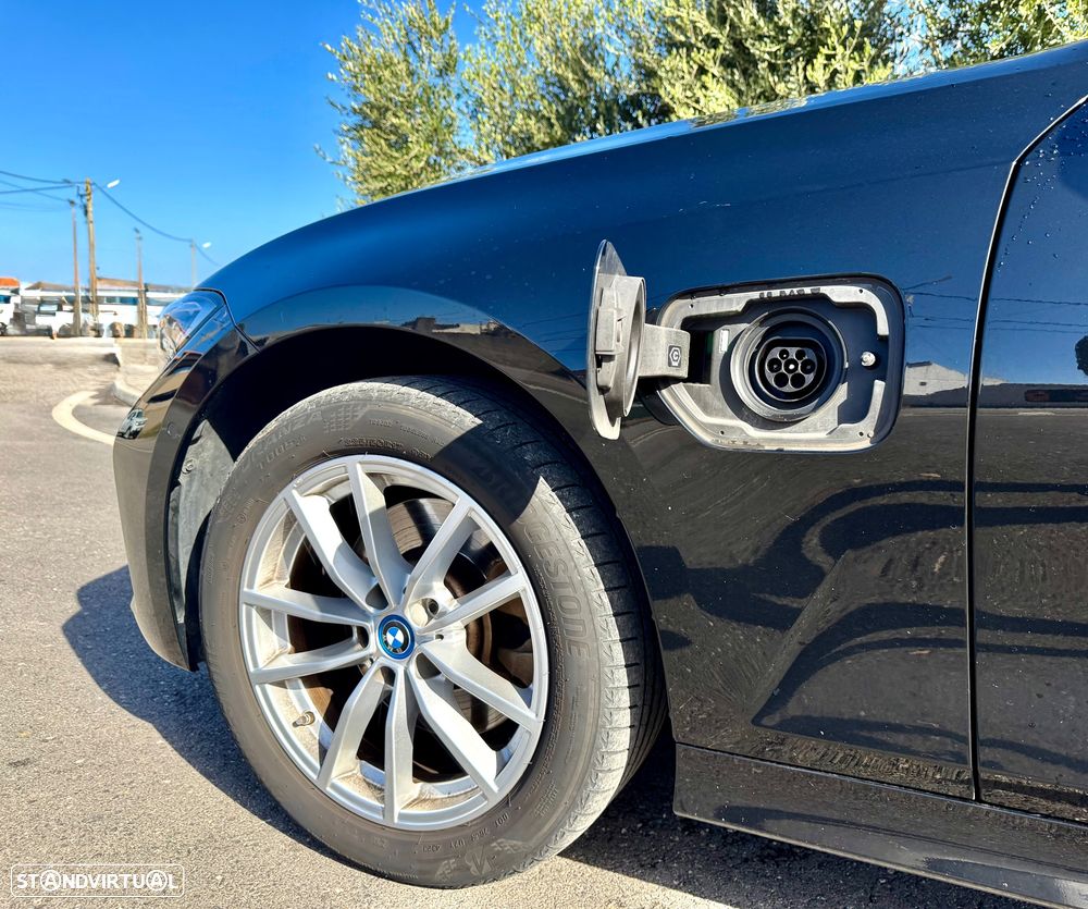 BMW 320 e Corporate Edition Auto - 40