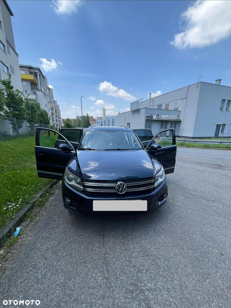 Volkswagen Tiguan - 19