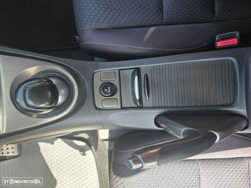Honda Civic 1.4 i-VTEC Sport Edition - 23