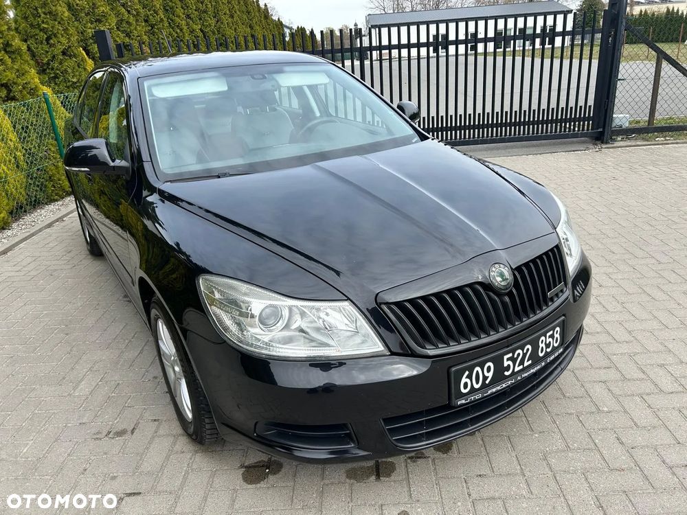 Skoda Octavia 1.6 TDI DPF Sport Edition - 8