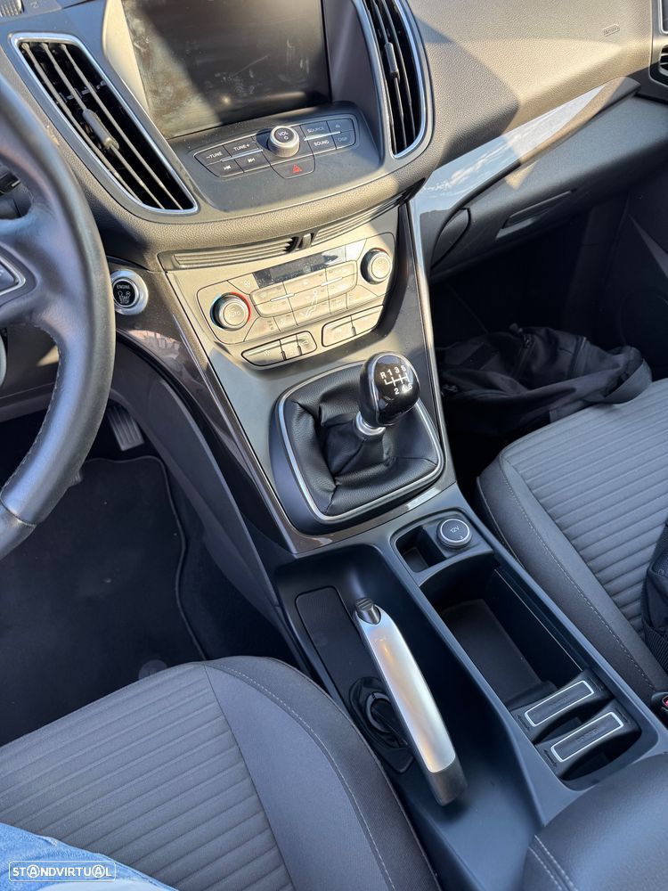 Ford C-Max 1.0 Ecoboost S&S Titanium - 12
