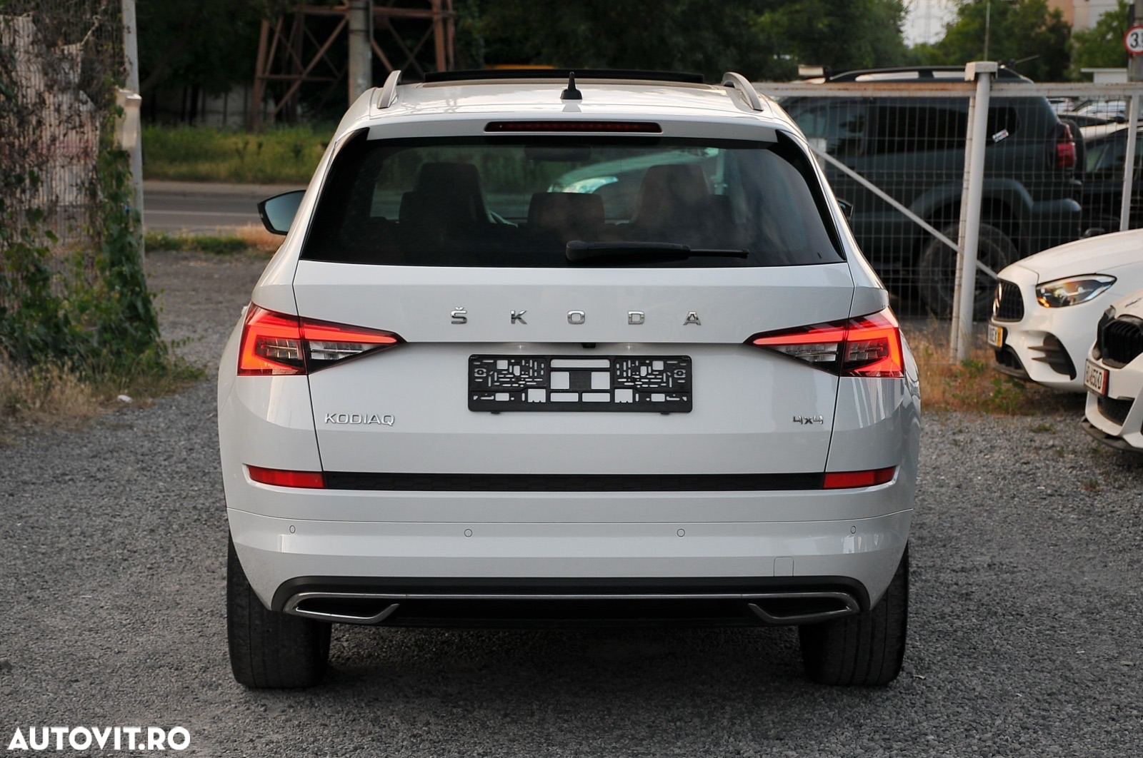 Skoda Kodiaq 2.0 TDI 4X4 DSG Sportline - 9