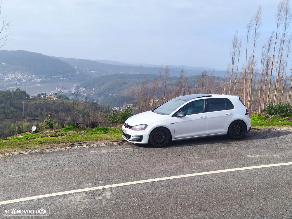 VW Golf 2.0 TSi GTi DSG Performance - 4