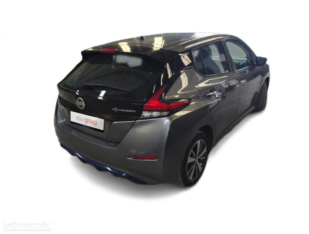 Nissan Leaf - 2