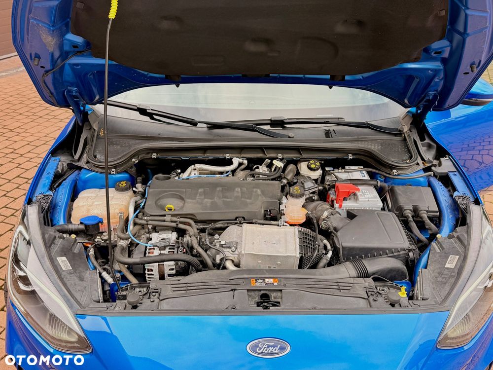 Ford Focus 2.0 EcoBlue ST-Line - 36