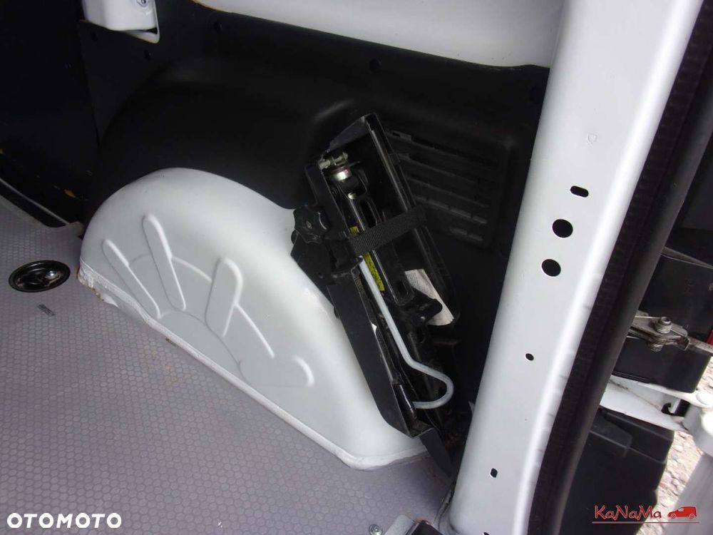 Renault Kangoo - 23
