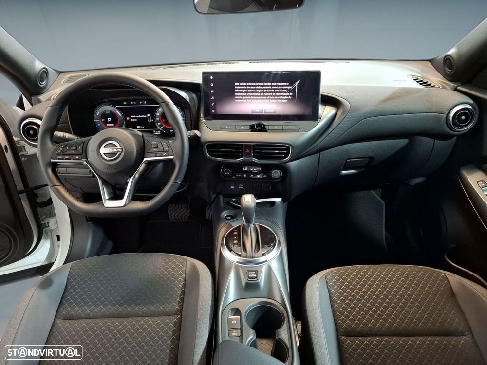 Nissan Juke 1.6 Hybrid N-Connecta — fotografia 12
