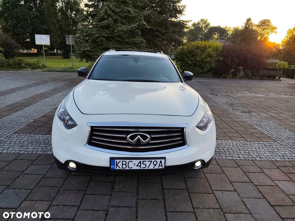 Infiniti Q70 3.0d S - 7