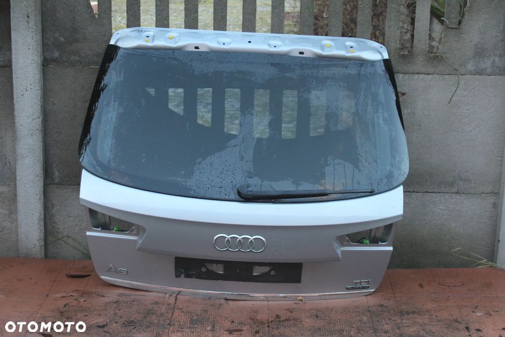 TYLNA KLAPA AUDI A6 C7 AVANT LX7P 2014