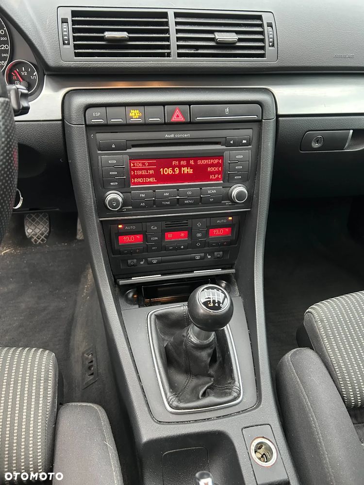 Audi A4 Avant - 8
