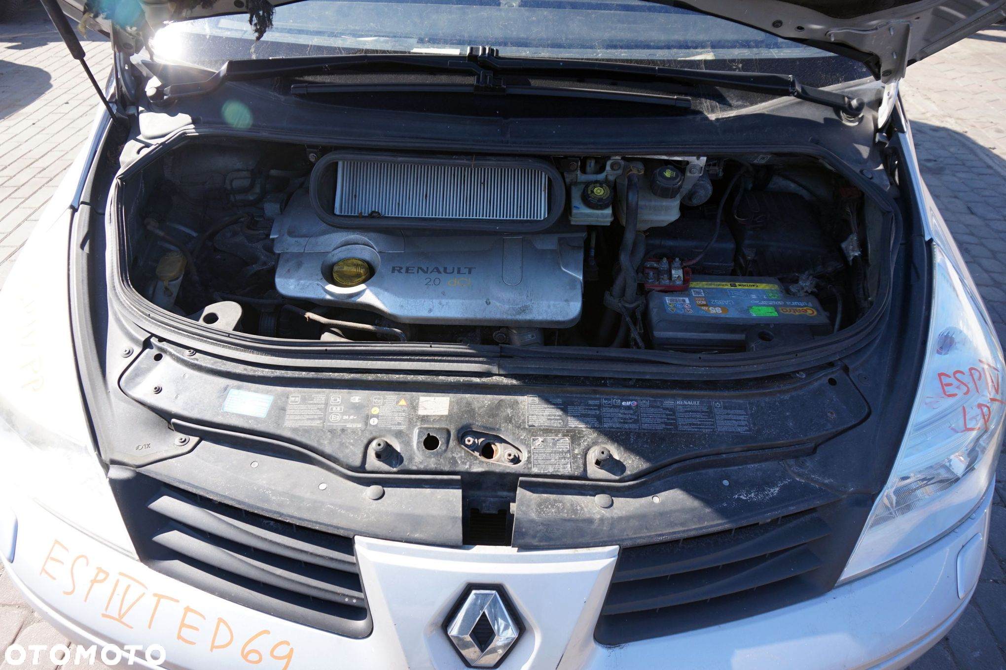 RENAULT ESPACE GRAND IV PH2 LIFT  TED69 2.0 DCI KM SREBRNY na części - 9