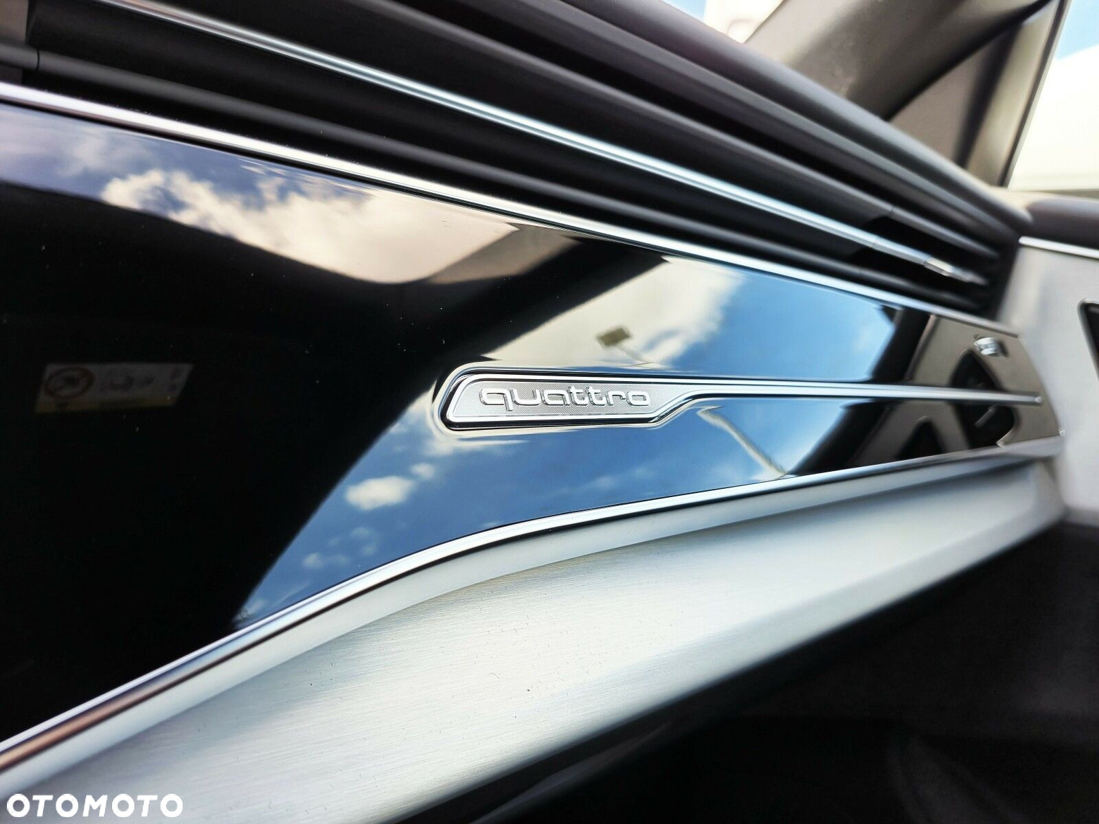Audi Q8 - 25