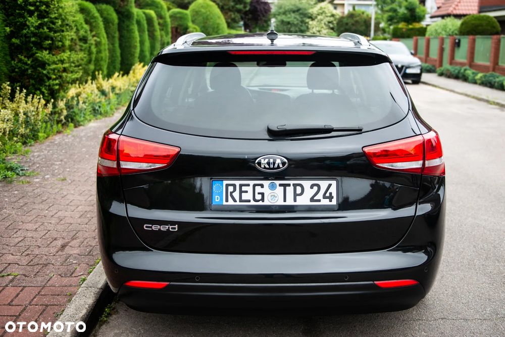Kia Ceed 1.6 GDI Vision - 6