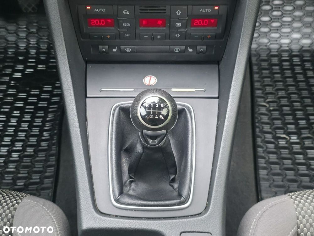 Seat Exeo - 16