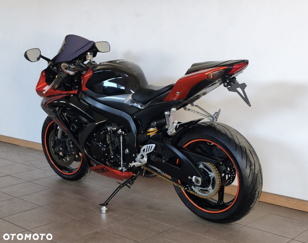 Suzuki GSX-R - 13